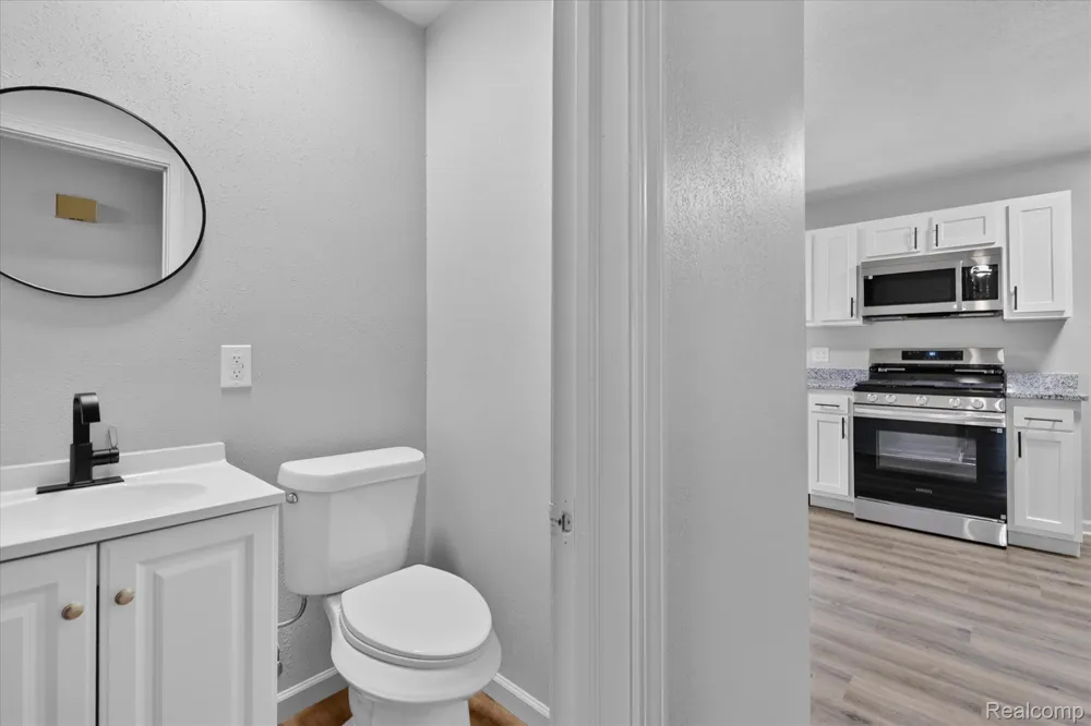 3461 Maple Drive Ypsilanti City, MI 48197