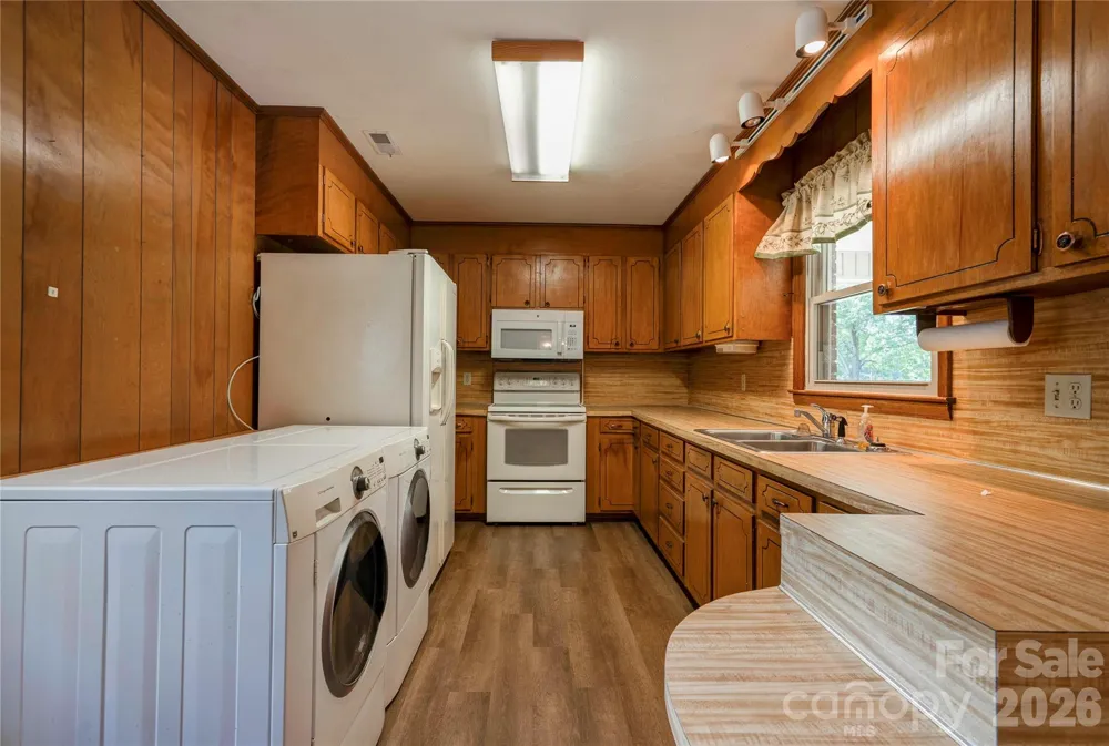 100 Sherwood Drive Shelby, NC 28150