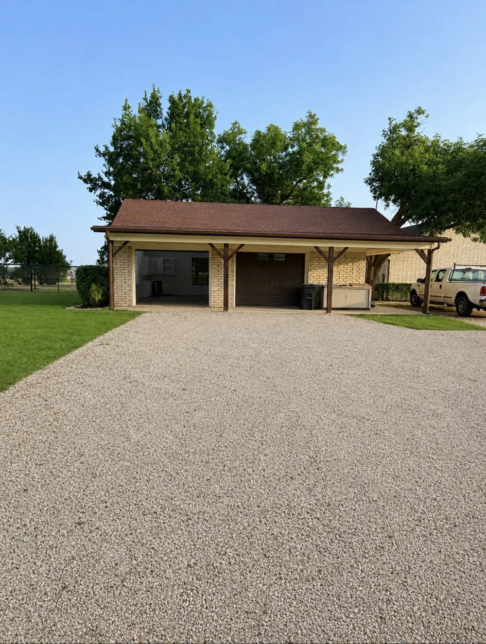 648 County Road 1591 Sunset, TX 76270