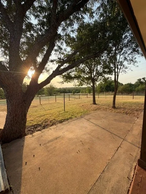 648 County Road 1591 Sunset, TX 76270