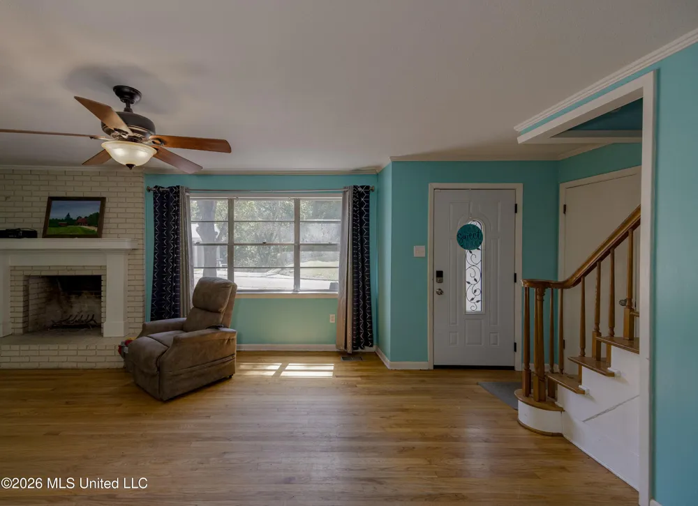 101 Colonial Drive Vicksburg, MS 39180
