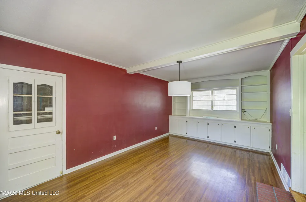 101 Colonial Drive Vicksburg, MS 39180