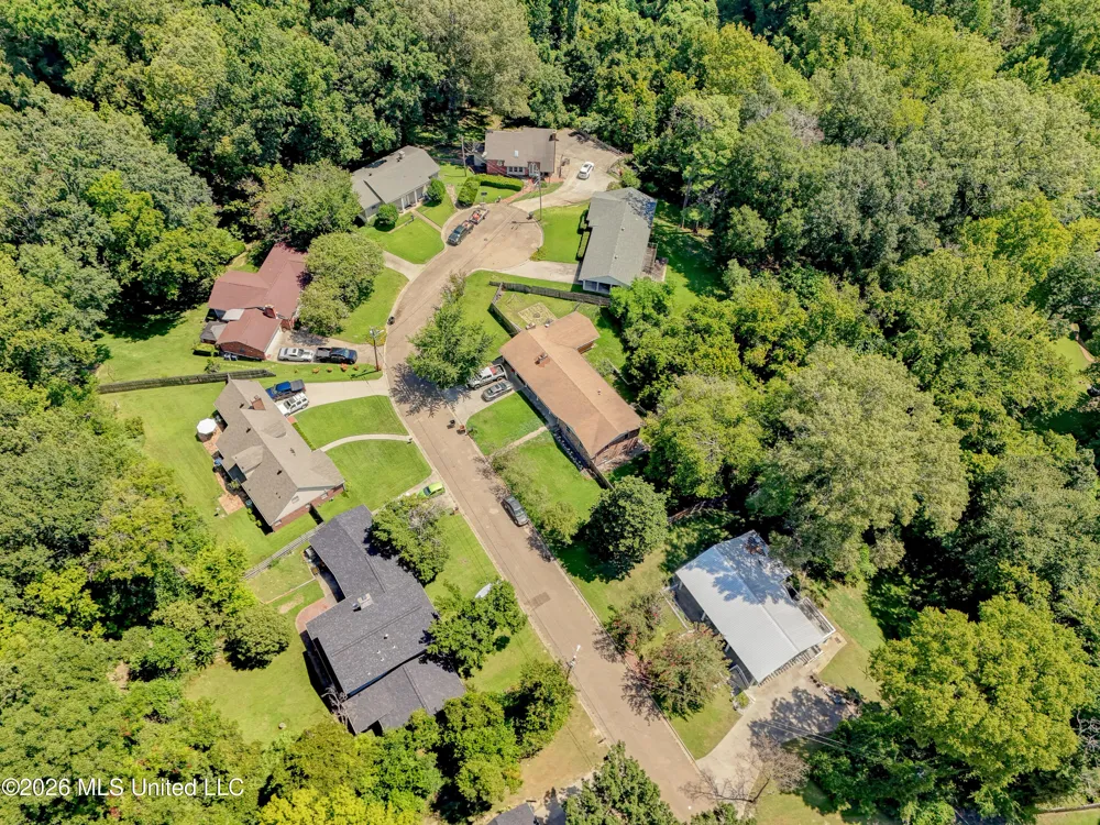 101 Colonial Drive Vicksburg, MS 39180