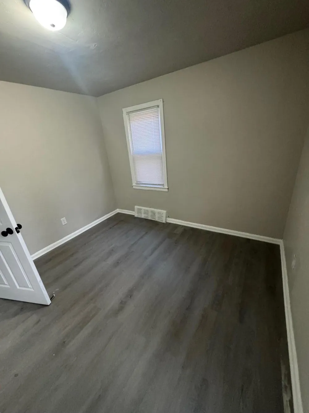 14854 Ohio Street Detroit, MI 48238