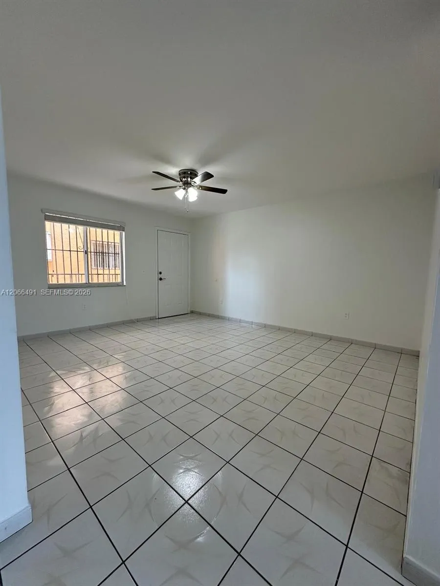 2921 SW 10th St #33 Miami, FL 33135
