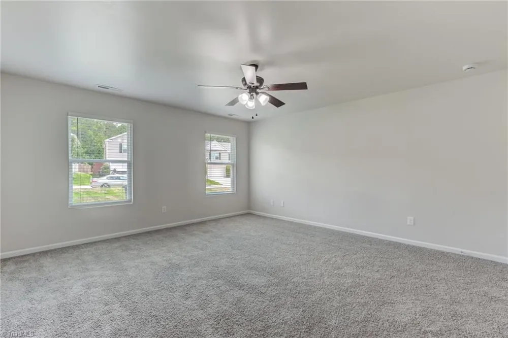 5955 Odenton Lane Pfafftown, NC 27040