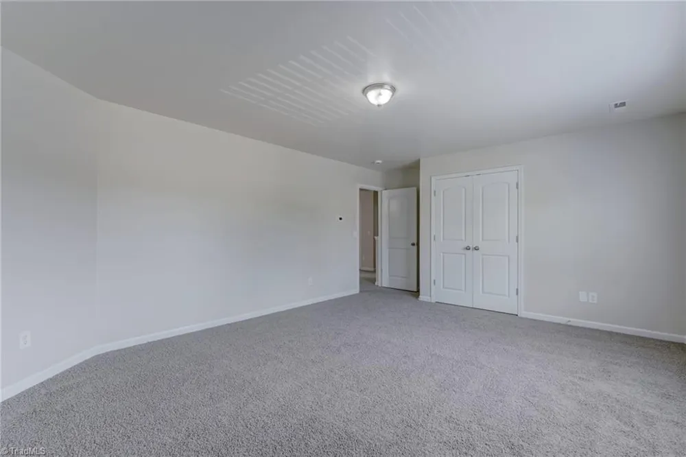 5955 Odenton Lane Pfafftown, NC 27040