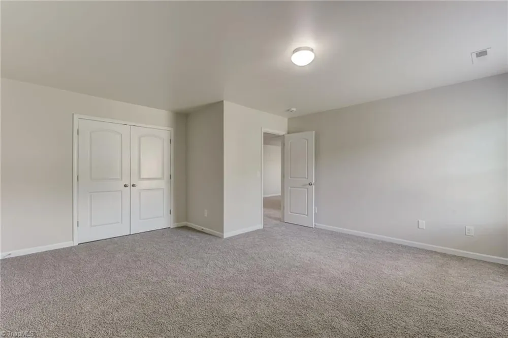 5955 Odenton Lane Pfafftown, NC 27040