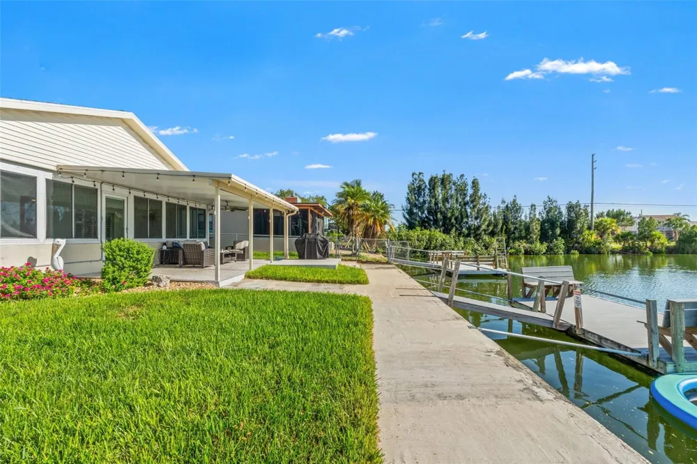 3339 POINSETTIA DRIVE Hernando Beach, FL 34607