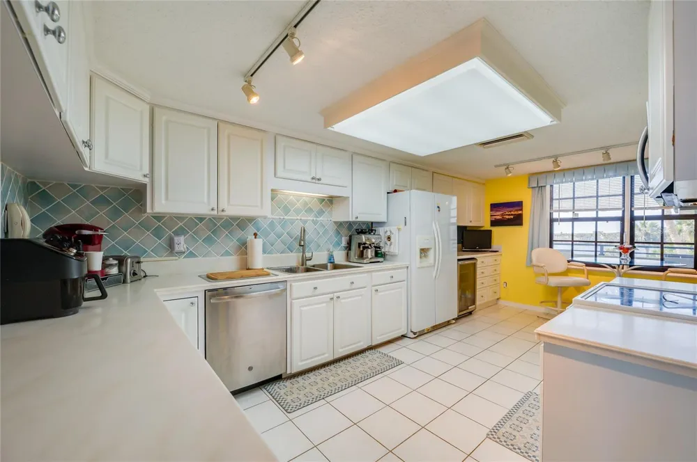 731 MARINA POINT DRIVE #731 Daytona Beach, FL 32114
