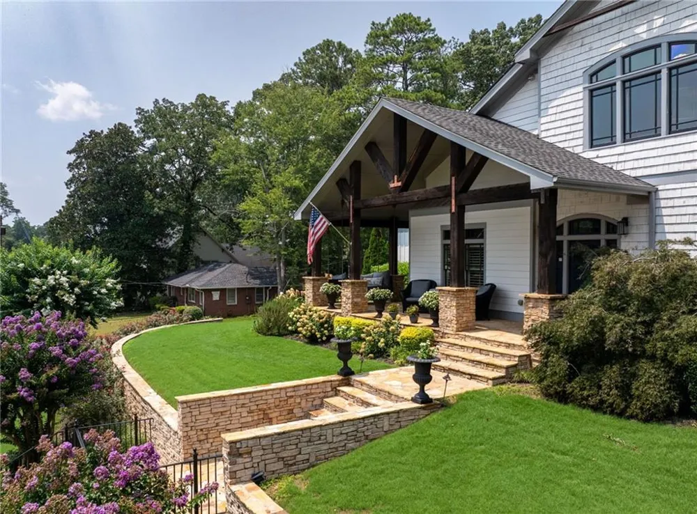 2019 Cambridge Avenue College Park, GA 30337