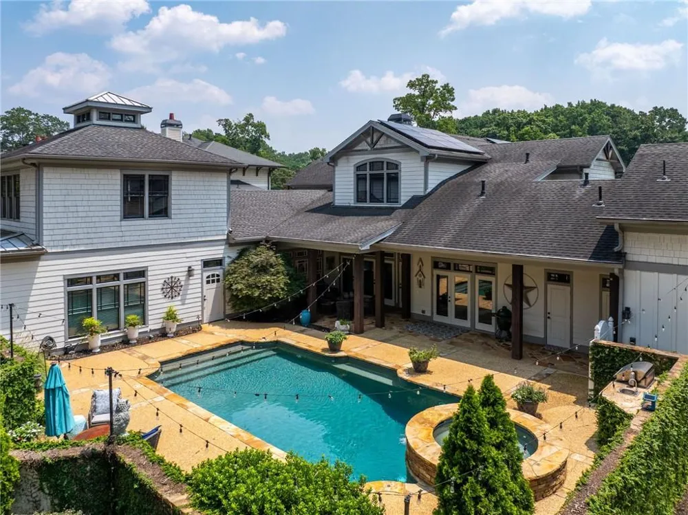 2019 Cambridge Avenue College Park, GA 30337