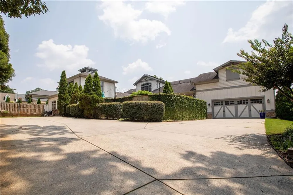 2019 Cambridge Avenue College Park, GA 30337