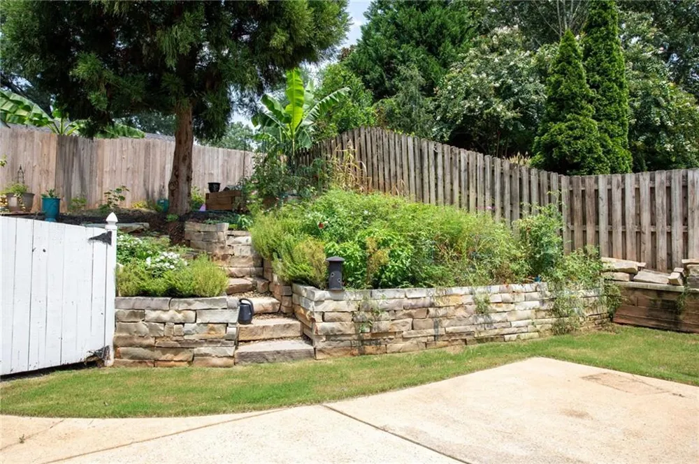 2019 Cambridge Avenue College Park, GA 30337