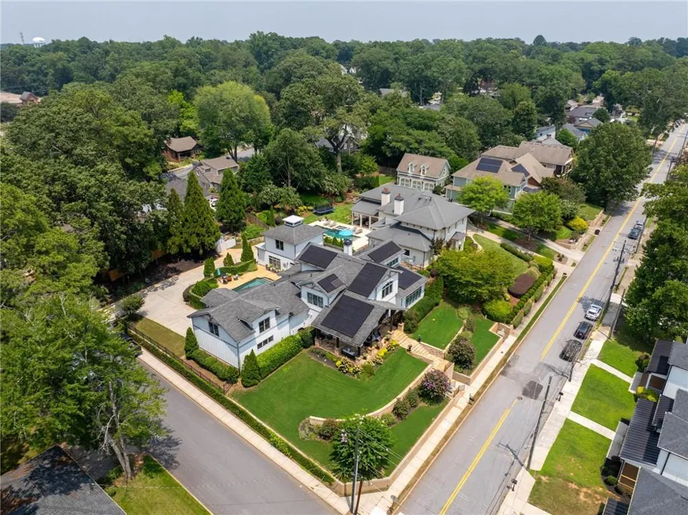 2019 Cambridge Avenue College Park, GA 30337