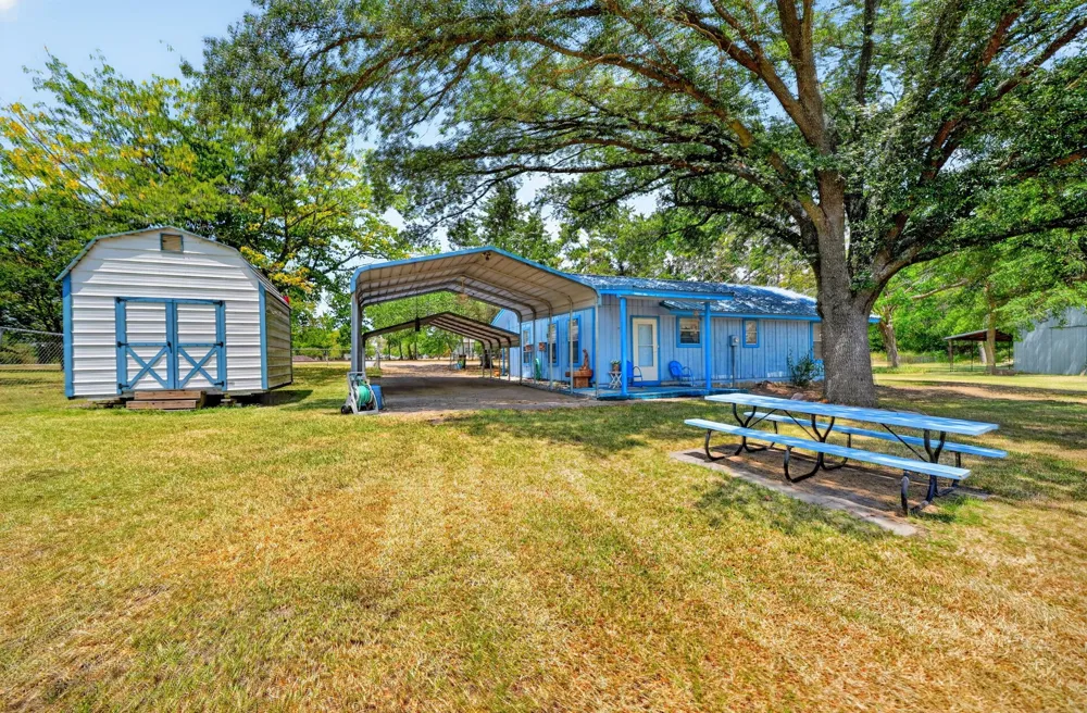 130 Blue Water East Tawakoni, TX 75472
