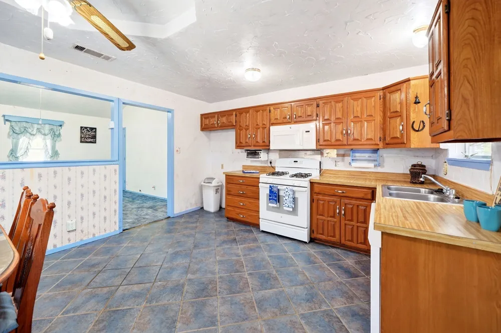 130 Blue Water East Tawakoni, TX 75472