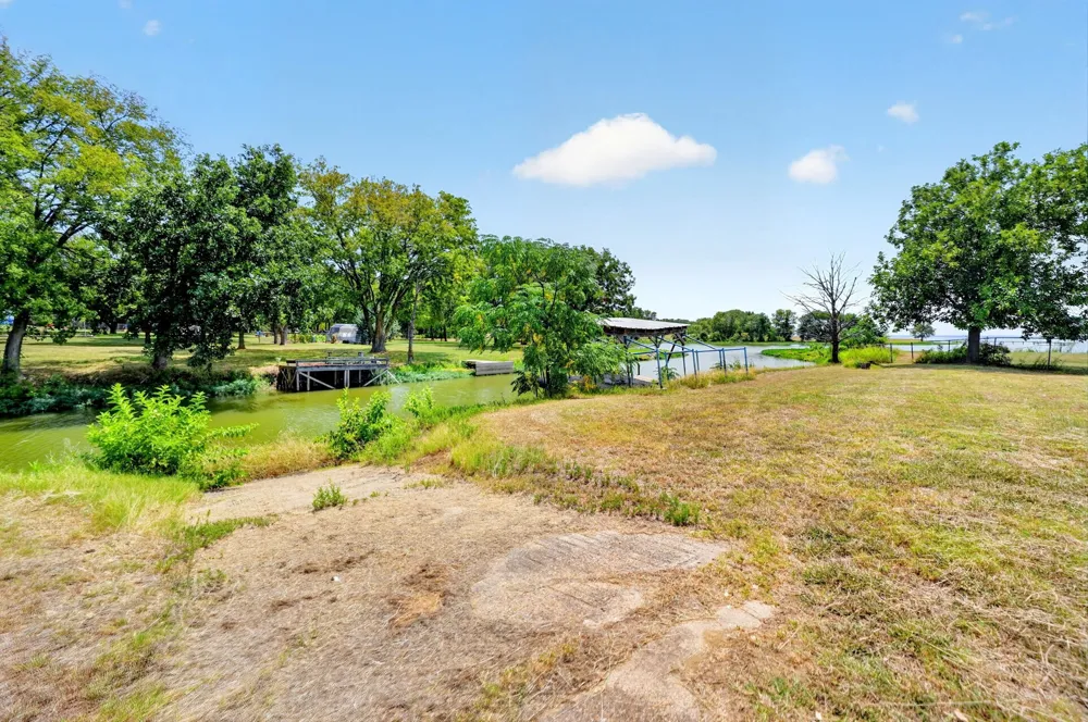 130 Blue Water East Tawakoni, TX 75472