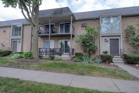1717 E 14 Mile Road #C