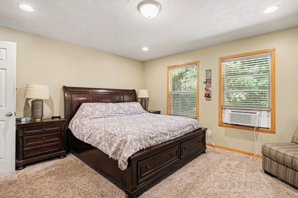 416 E River Road Muskegon, MI 49445