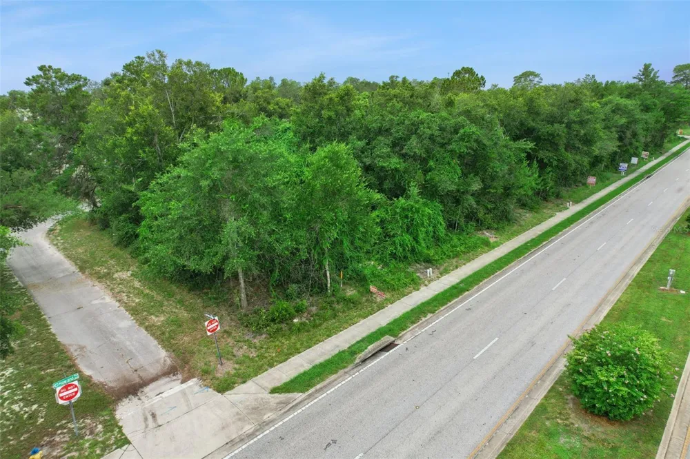 2841 HOWLAND BOULEVARD Deltona, FL 32725