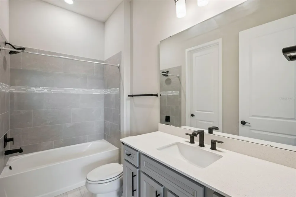 13871 DESTIN BEACH LANE Orlando, FL 32827