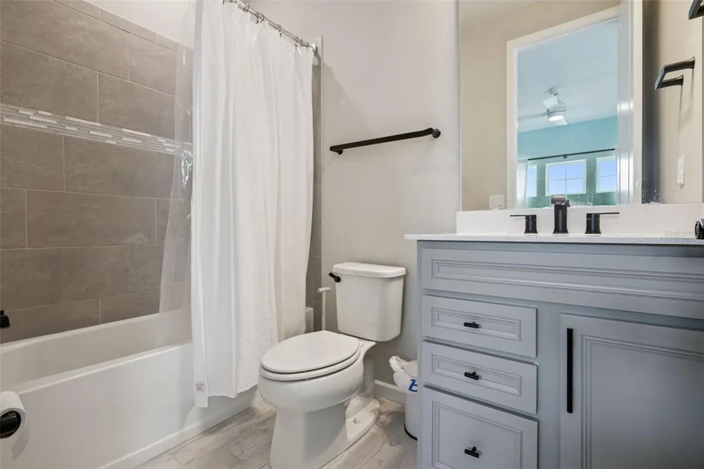 13871 DESTIN BEACH LANE Orlando, FL 32827