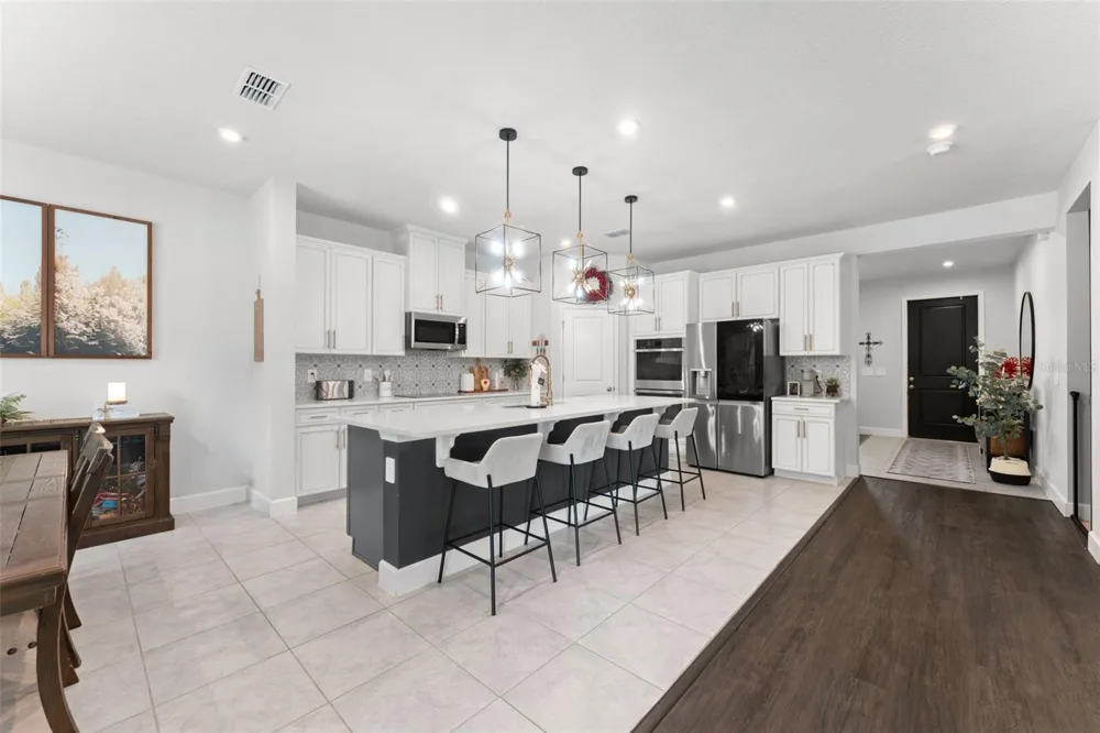 602 ROMINGER LOOP Apopka, FL 32712