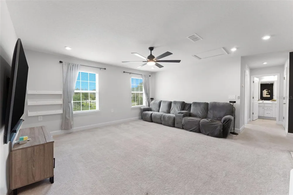 602 ROMINGER LOOP Apopka, FL 32712