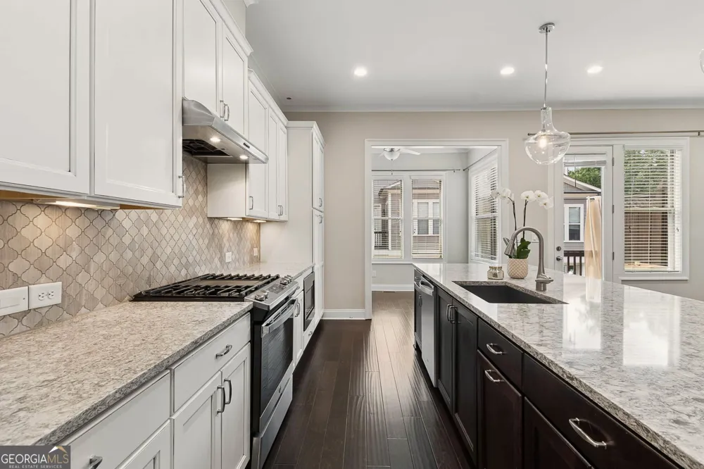 7012 Seneca CT Roswell, GA 30076