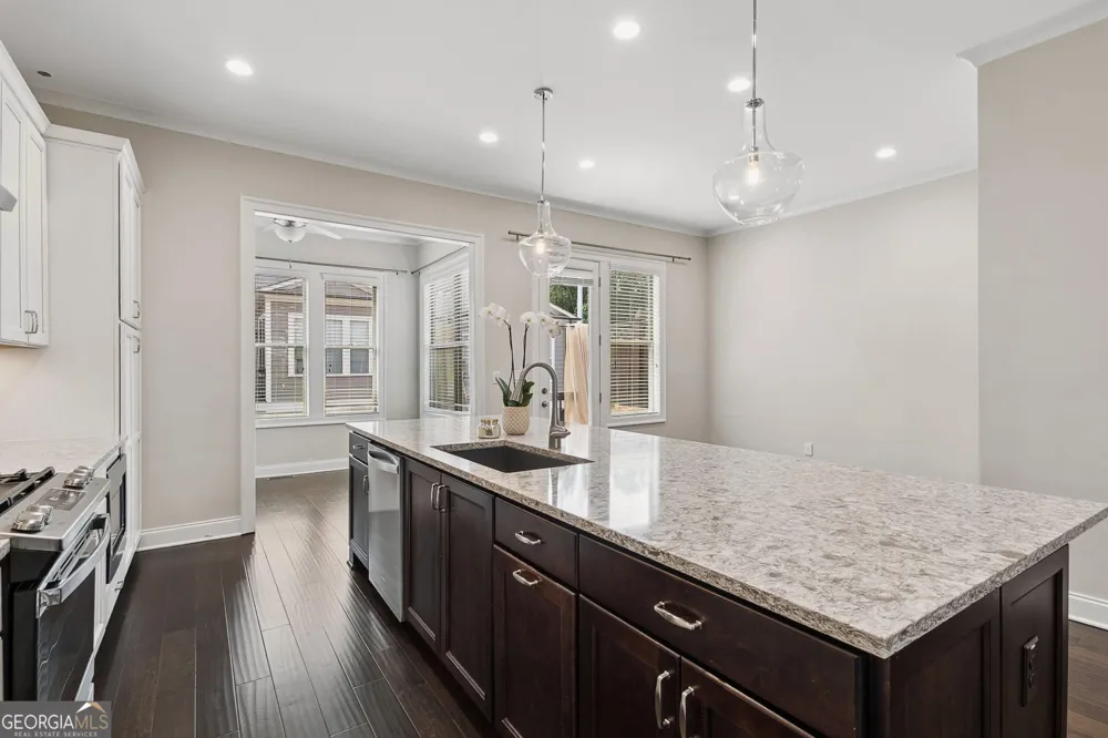 7012 Seneca CT Roswell, GA 30076