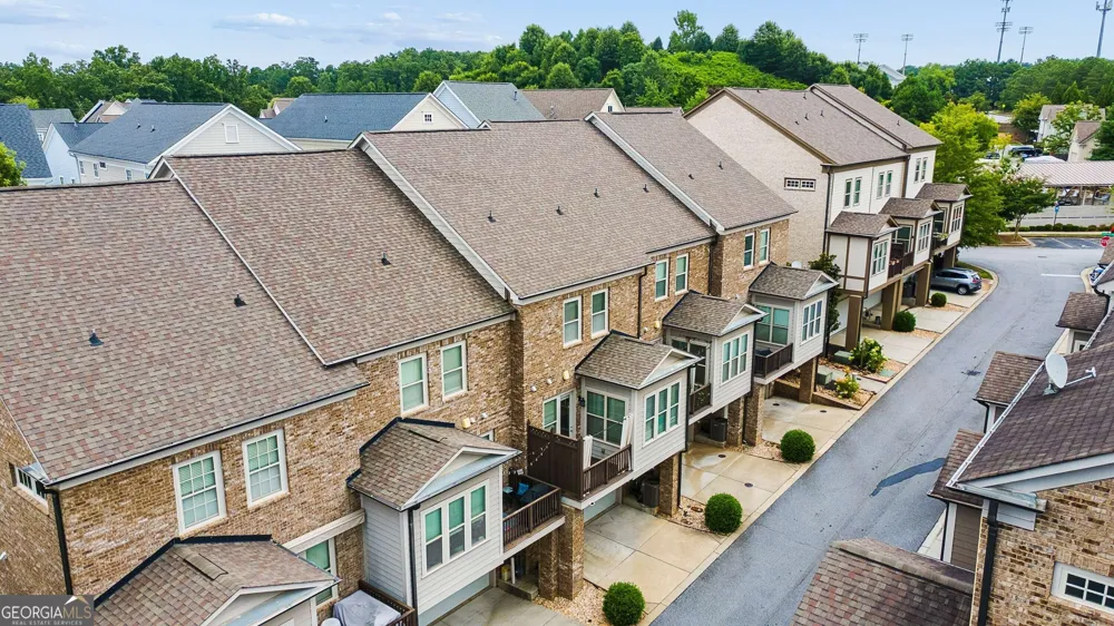 7012 Seneca CT Roswell, GA 30076