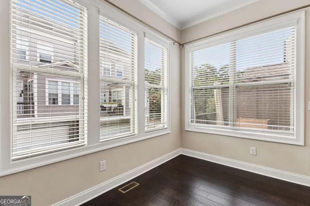7012 Seneca CT Roswell, GA 30076