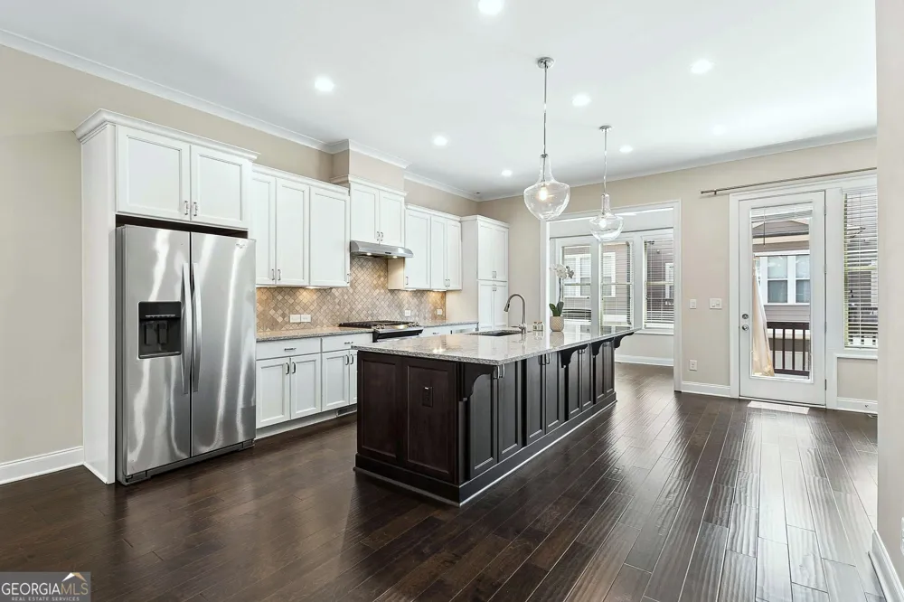 7012 Seneca CT Roswell, GA 30076