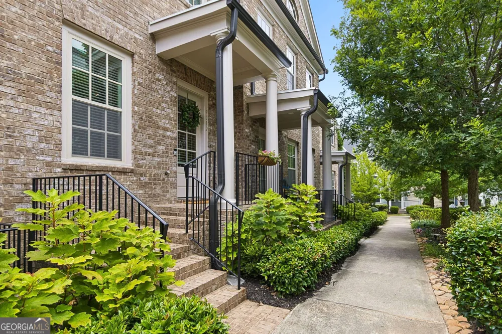 7012 Seneca CT Roswell, GA 30076