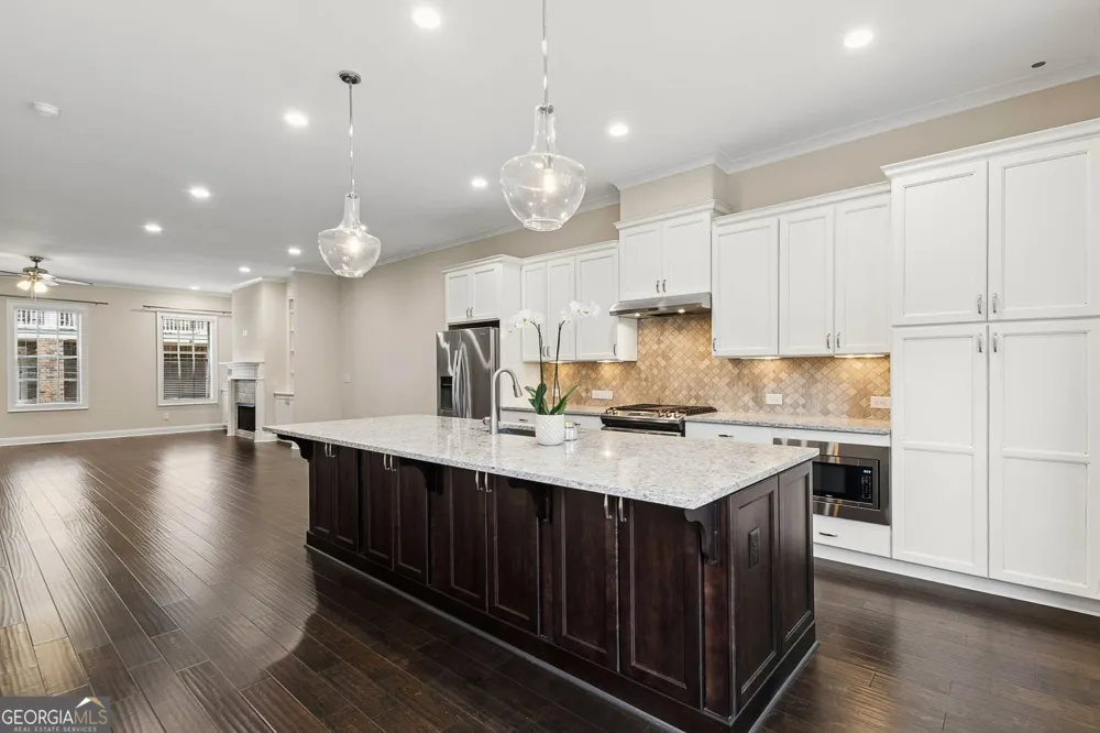 7012 Seneca CT Roswell, GA 30076
