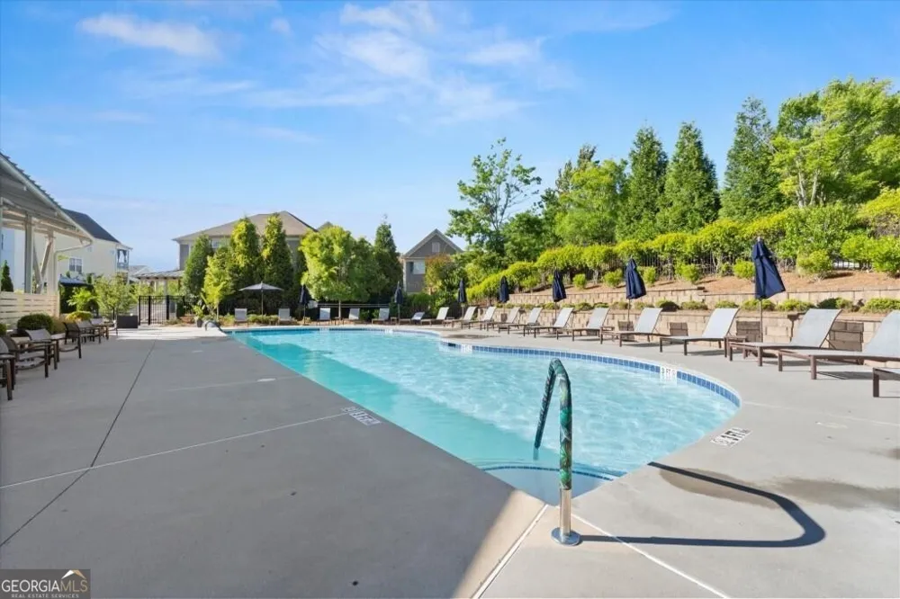7012 Seneca CT Roswell, GA 30076