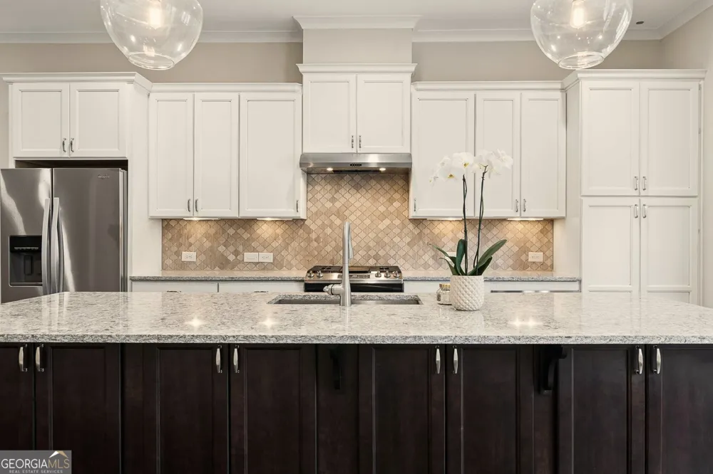 7012 Seneca CT Roswell, GA 30076