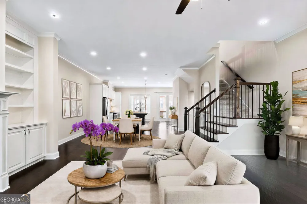 7012 Seneca CT Roswell, GA 30076