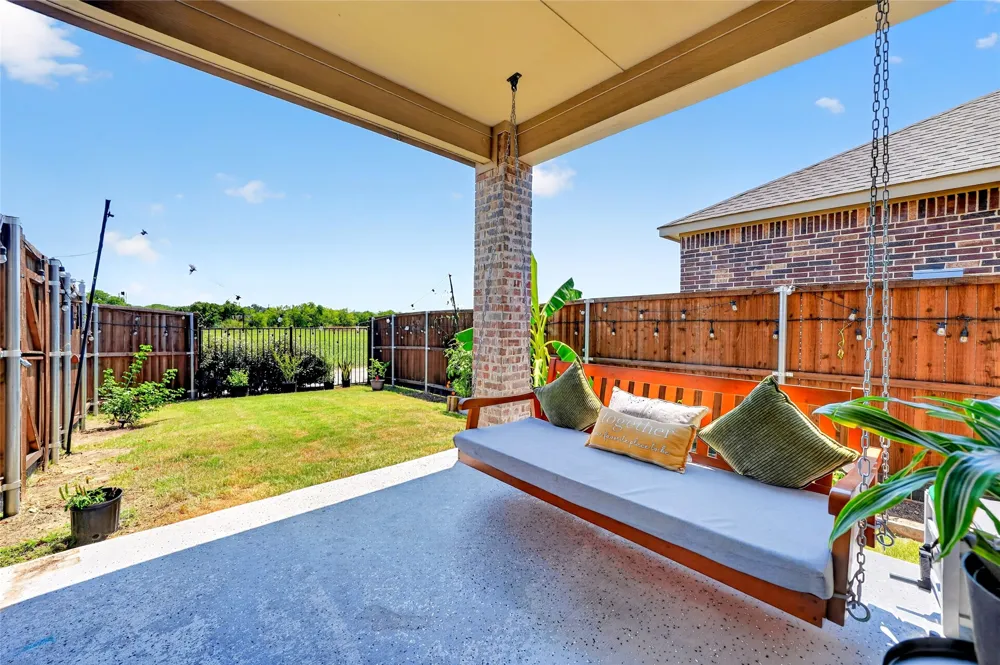 1212 Western Yarrow Avenue Justin, TX 76247