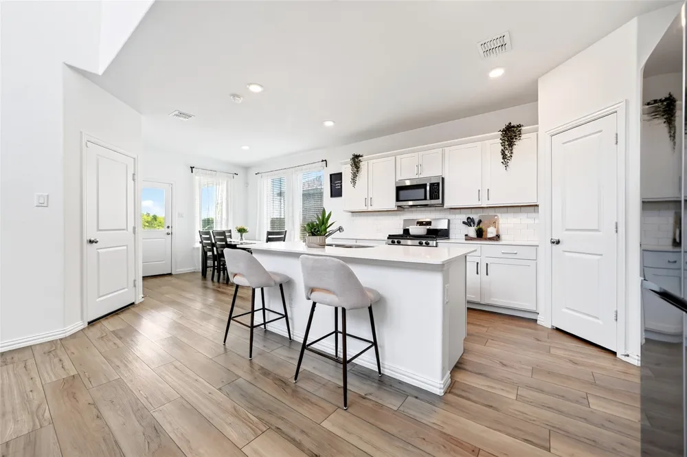 1212 Western Yarrow Avenue Justin, TX 76247