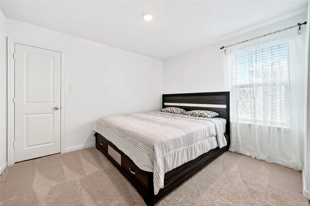 1212 Western Yarrow Avenue Justin, TX 76247