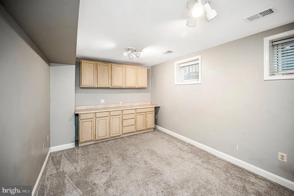 38 MORTON RIDGE Warrenton, VA 20186