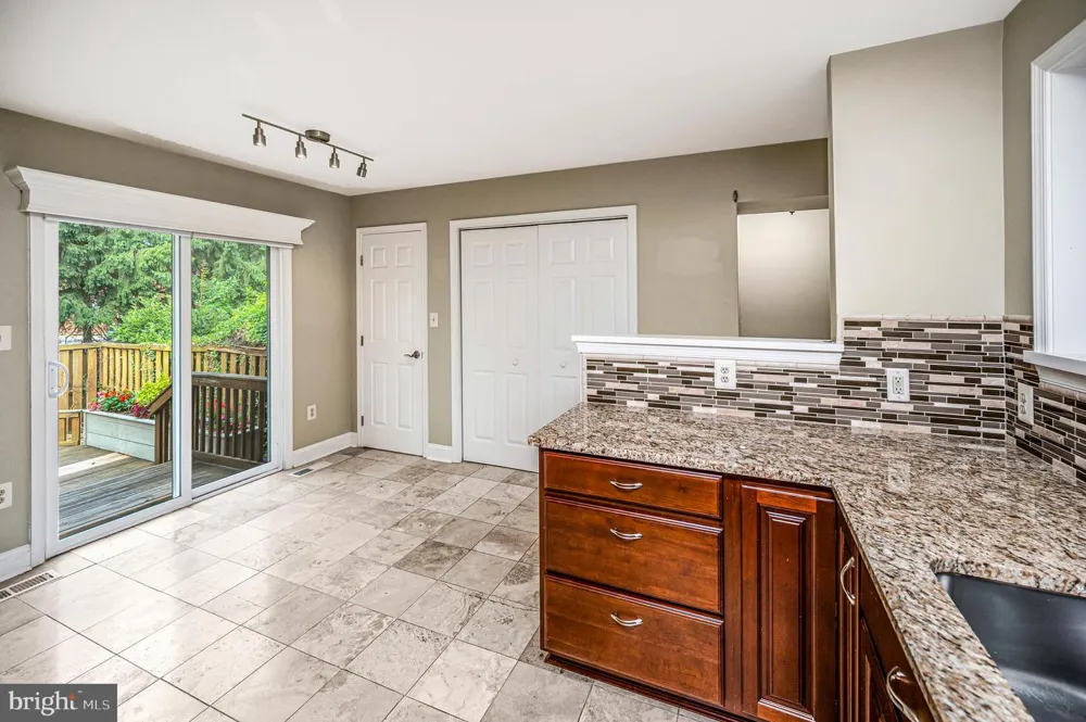38 MORTON RIDGE Warrenton, VA 20186