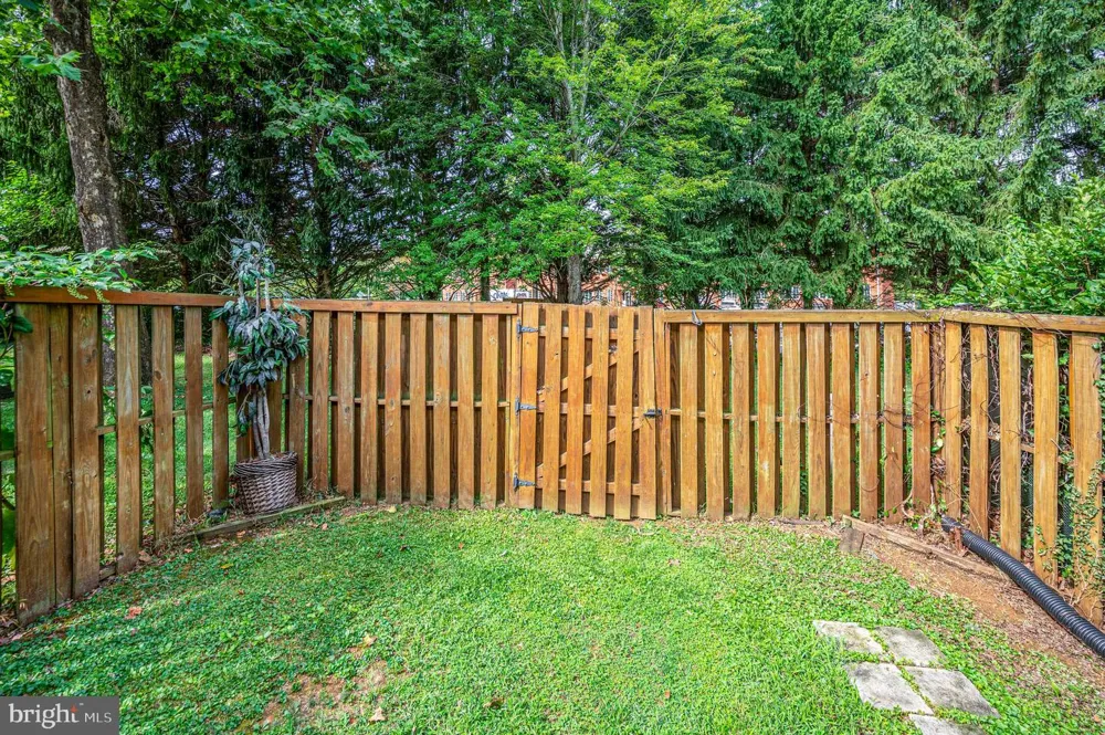 38 MORTON RIDGE Warrenton, VA 20186