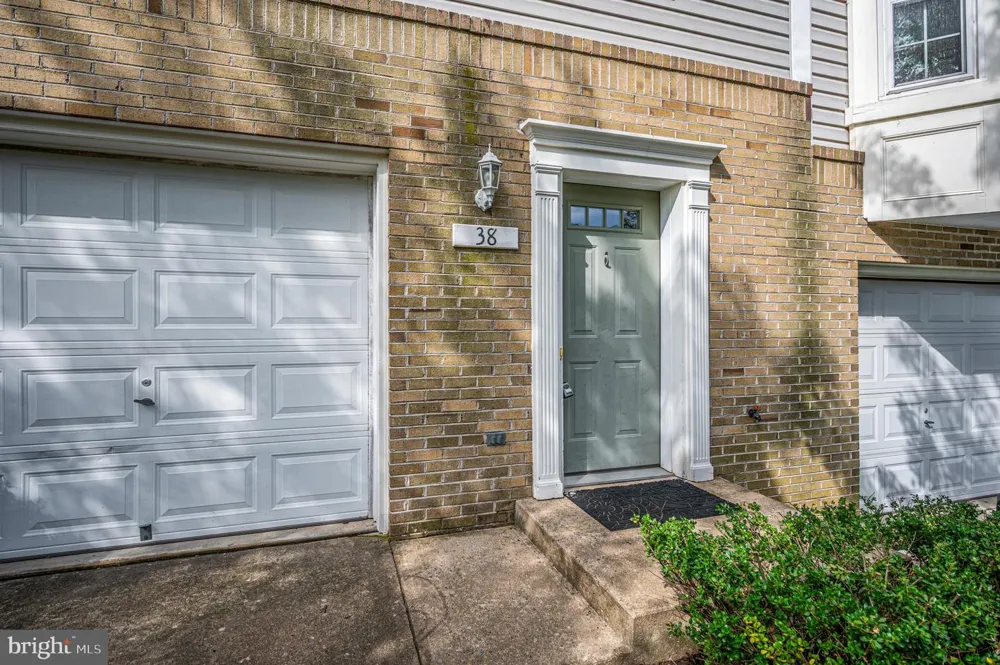 38 MORTON RIDGE Warrenton, VA 20186