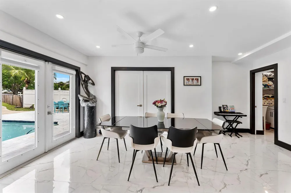 5800 SW 19TH STREET Plantation, FL 33317