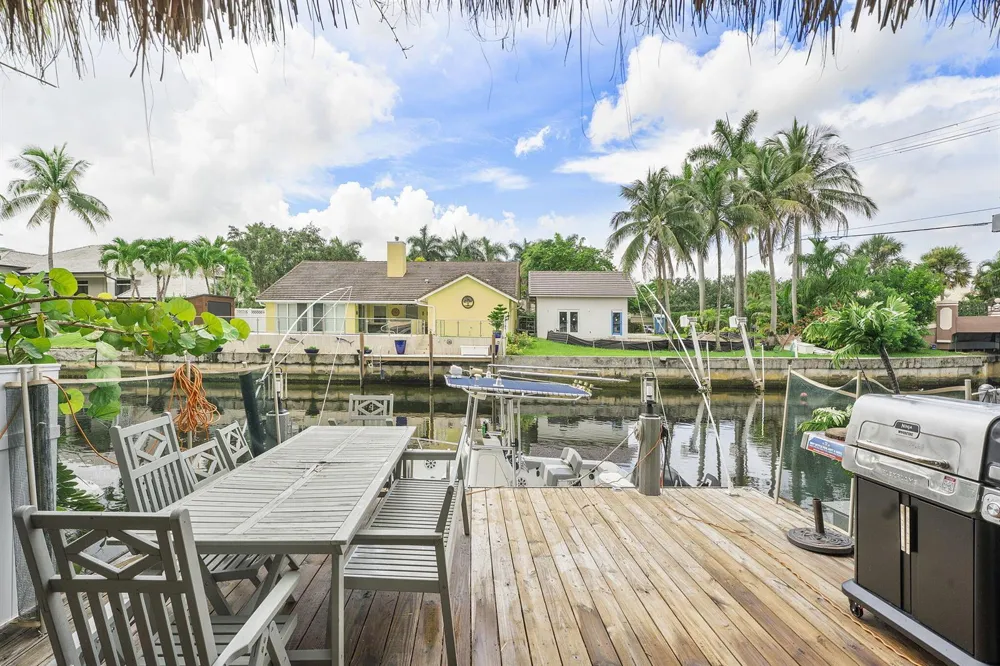 5800 SW 19TH STREET Plantation, FL 33317