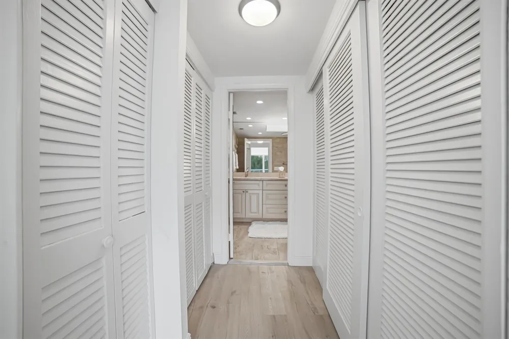 2780 S OCEAN BOULEVARD #309 Palm Beach, FL 33480
