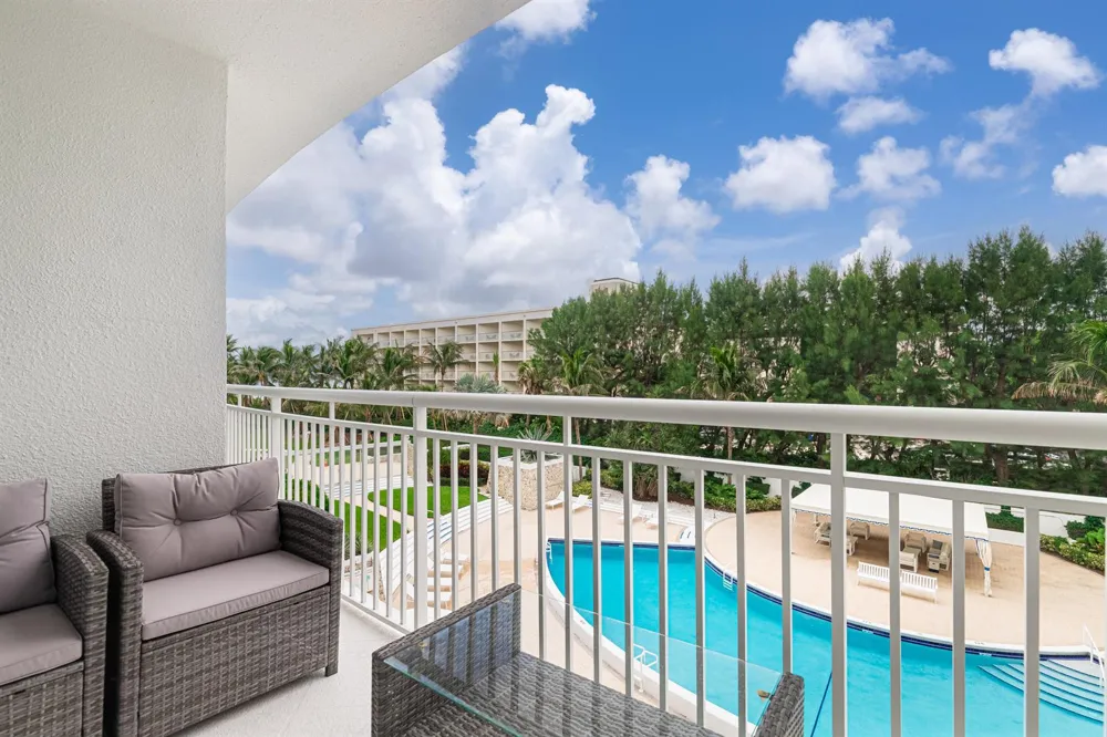 2780 S OCEAN BOULEVARD #309 Palm Beach, FL 33480